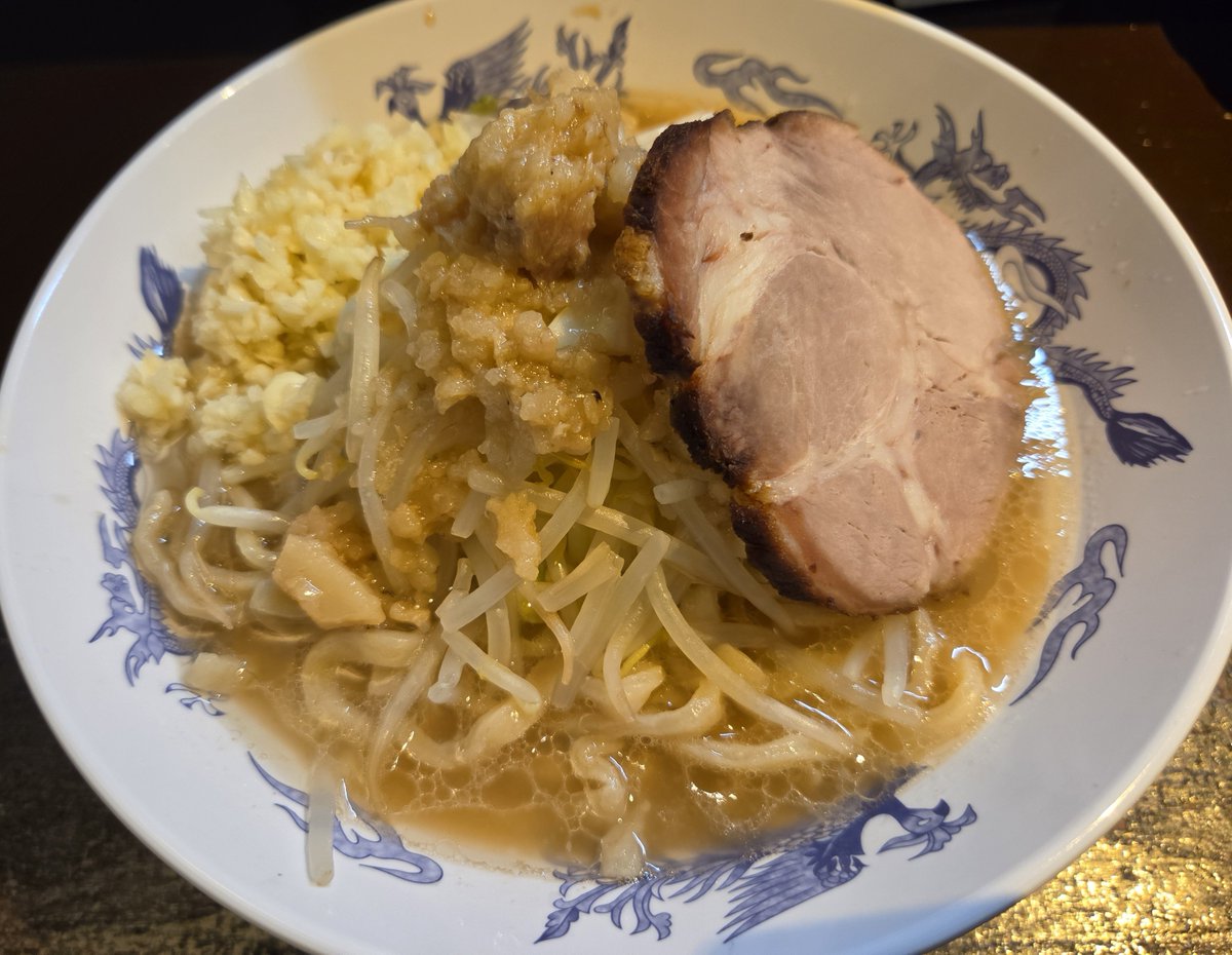 John_sumeshi's tweet photo. ラーメン食べた🍜 https://t.co/9ZzsQfSfOk