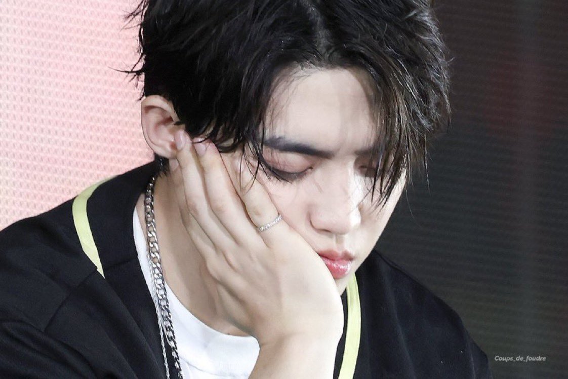 coupsistt's tweet photo. i am not arguing with a man with pretty lashes and pouty lips. whatever you say babygirl https://t.co/qIO7uXXnCN