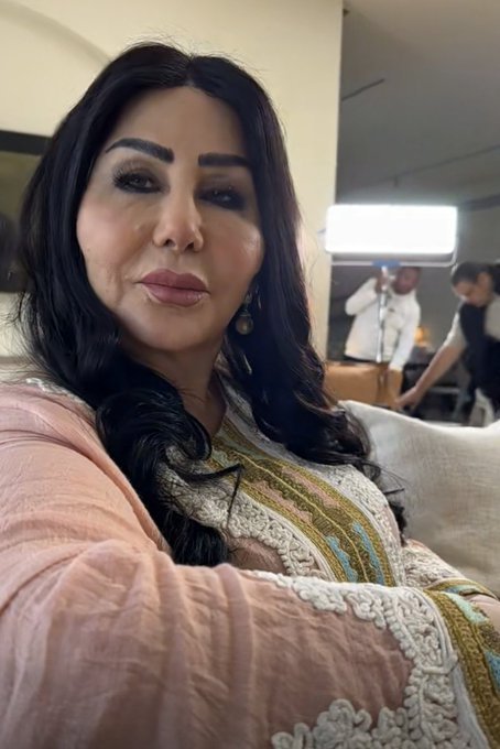 511BdawH's tweet photo. قسم بالله اني شيخ ولد شيخ وابوي معه ختم الشيخه  مع ذالك جالس هنا اصور طيز امي للعبند والأجانب عشان ينسبطون 😭😭😭😭 

#ديوت_بدوي https://t.co/WkmCHDVe9a