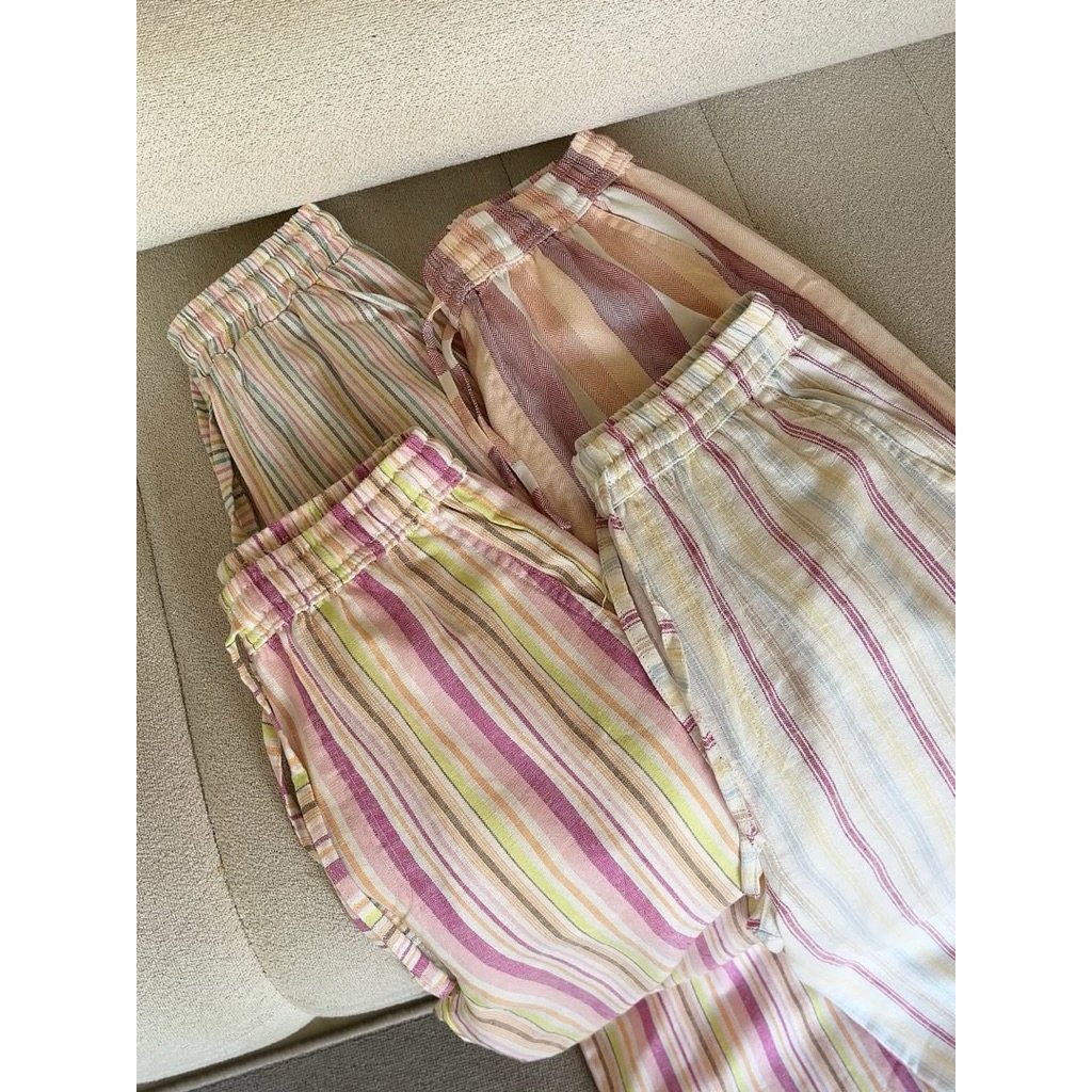 chocolaxtl's tweet photo. stripe pants ini nyaman banget, adem, dan motifnya lucu lucu bangett 😩💘 cocok di mix &amp; match dengan outfit apapun itu! bisa dipake acara informal ataupun mainn juga 🤩

🛒 https://t.co/cCzkxOqz8K

#rekomendasi #belanja #shopee https://t.co/aDOXCLDPbW