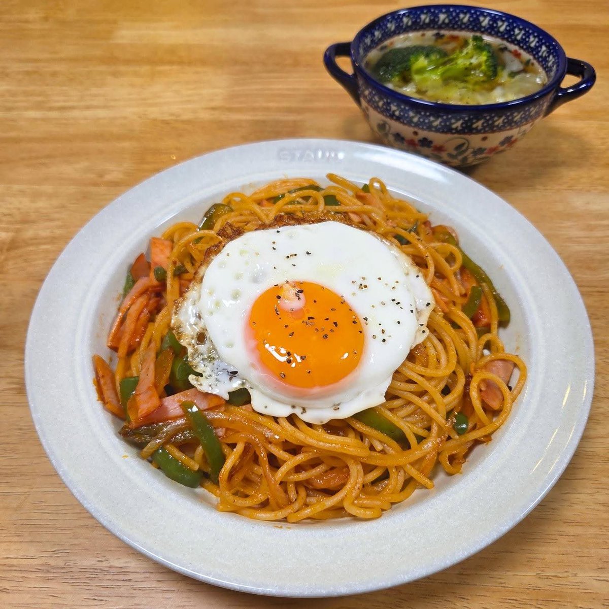jgcandsfc's tweet photo. お昼はナポリタン♪
#おうちごはん https://t.co/dA5SLzCeRk