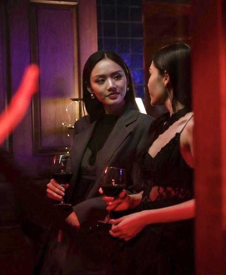 LingOrmPuppies's tweet photo. Happy 1st Anniversary of Harmony Secret 🍷✨Miss Aiwarin and Mevika 🥹🫧

Aired: Jul 26, 2025 - Sep 13, 2025

#ดีลลับฉบับเล่นเล่ห์ #HarmonySecret #ลูกหมีซอนญ่า #LMSY 
#SonyaSaranphat 
#LMlookmhee https://t.co/oh3CBMf3NG