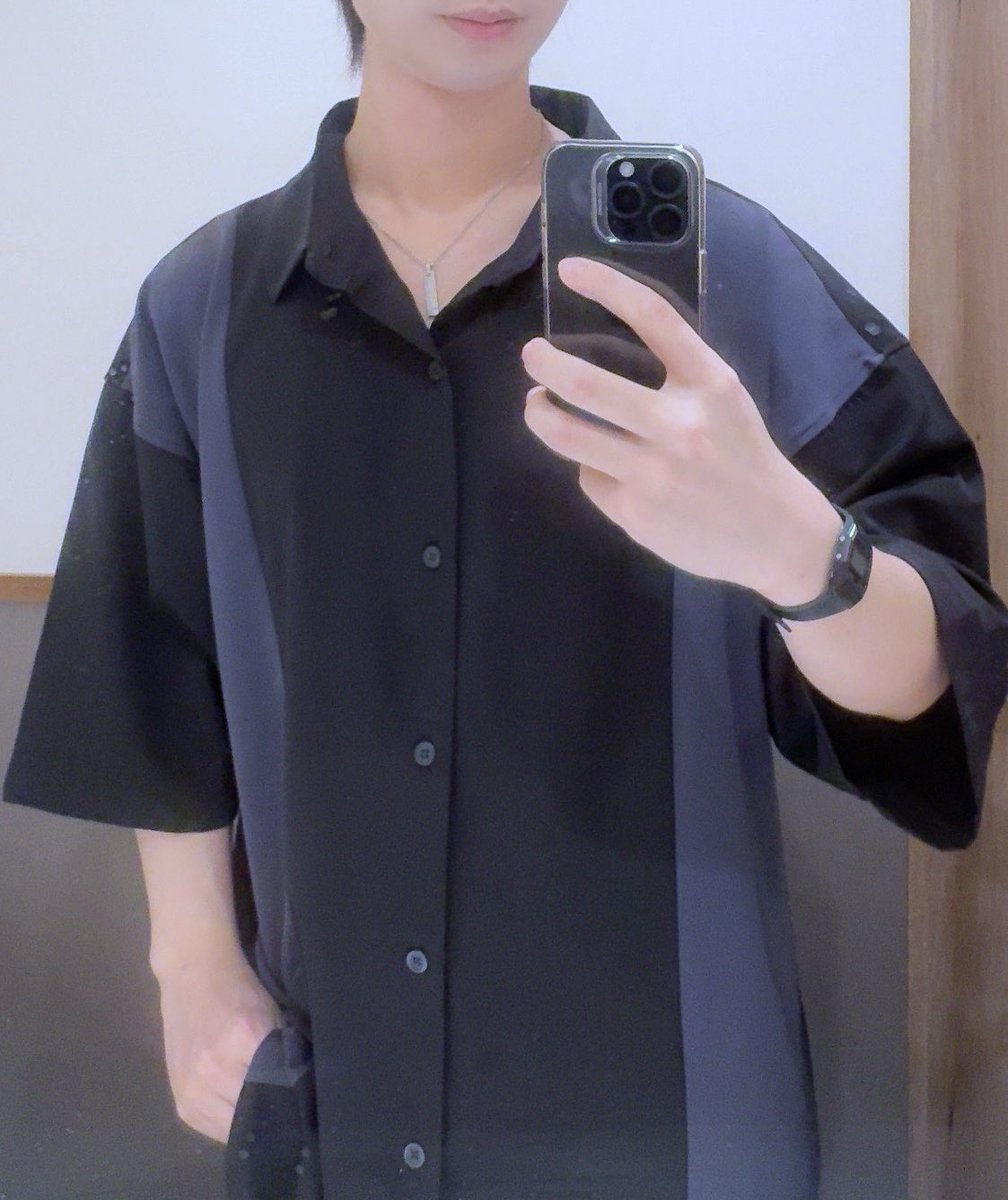 morin_sub's tweet photo. いい感じのシャツゲットできてテン上げのもりてぃ

似合ってる？？？？？？ https://t.co/6wtOWkap8I