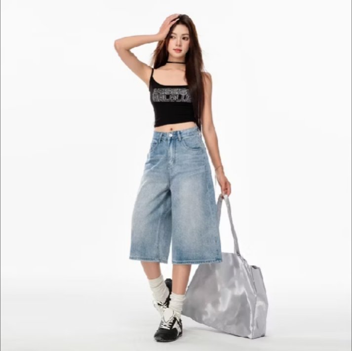 cerriesweets's tweet photo. High waist (wide leg) korean style✨️
Biasanya aku liat yg begini tuh harganya up to 200k. Tapi produk inii cuma 70k. Tapi... aku pastinya liat review starnya (bagus).  Nyangka ga? Sellernya baik bgt😭 https://t.co/V2Un7AzYxo