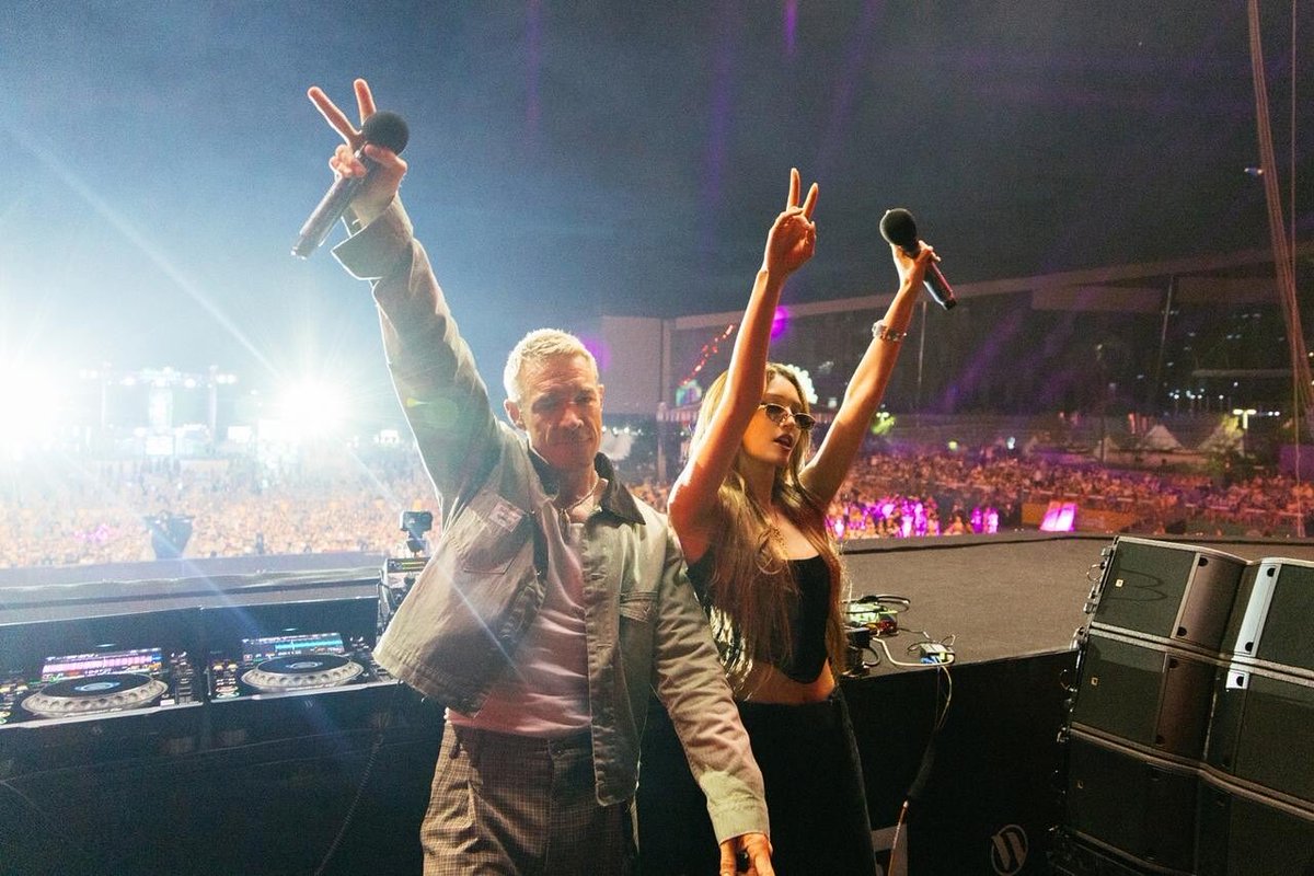 seumbong's tweet photo. Jeon Somi and Diplo “Ba da bing” https://t.co/eRm8dr4wJH
