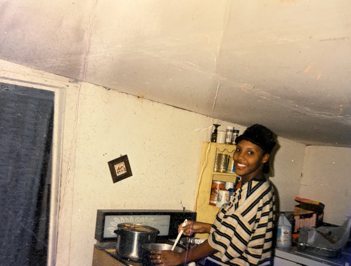 Ahki_Woo's tweet photo. Mama With The Rings Prichard nd Crichton Days https://t.co/MqujqL4fDq