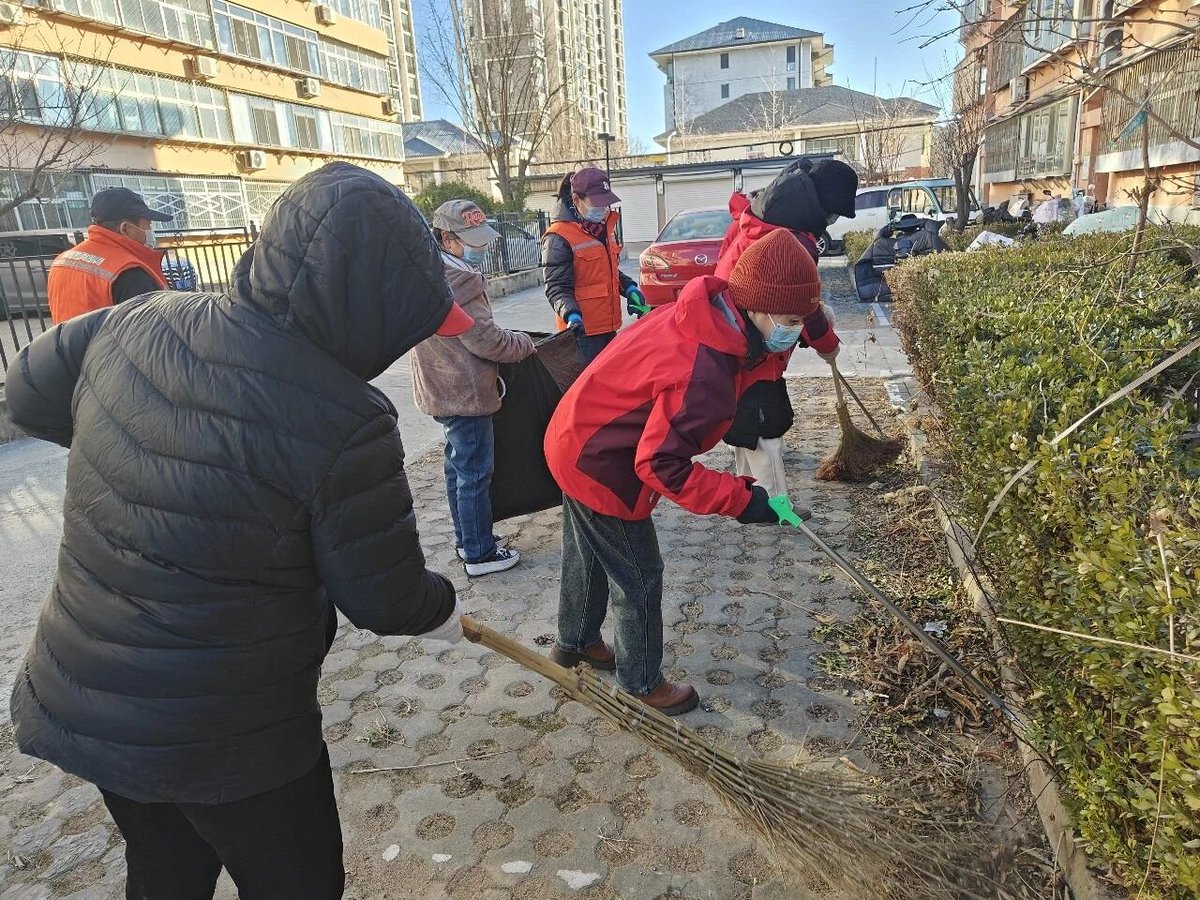 NicholeLipscom4's tweet photo. [Join our neighborhood weekend clean-up this Sat 9 AM at Central Park! Bring gloves u0026 smile—let’s make our community sparkle together!]， https://t.co/PmM9hhbLzU