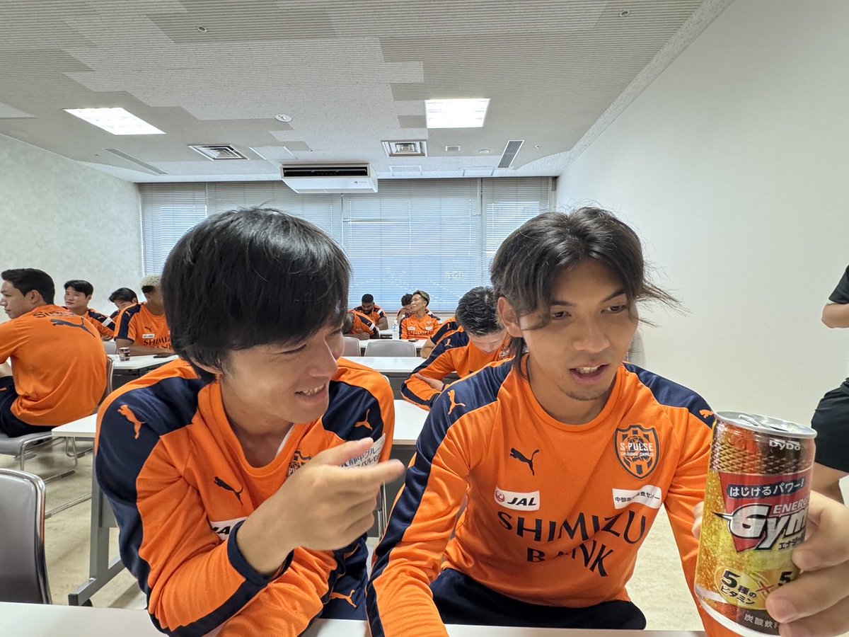 spulse_official's tweet photo. 🔶🔸𝐒-𝐏𝐔𝐋𝐒𝐄 𝐏𝐀𝐑𝐓𝐘🔸🔶
オフショット📸☺️☺️
#spulse #ONEFAMILY #SPULSEPARTY https://t.co/lJ5nTMT0vQ