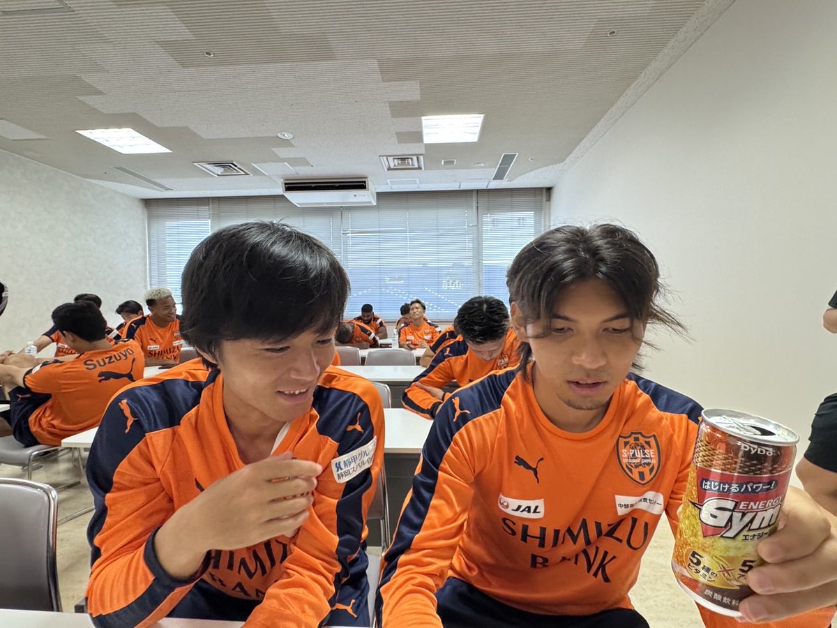 spulse_official's tweet photo. 🔶🔸𝐒-𝐏𝐔𝐋𝐒𝐄 𝐏𝐀𝐑𝐓𝐘🔸🔶
オフショット📸☺️☺️
#spulse #ONEFAMILY #SPULSEPARTY https://t.co/lJ5nTMT0vQ