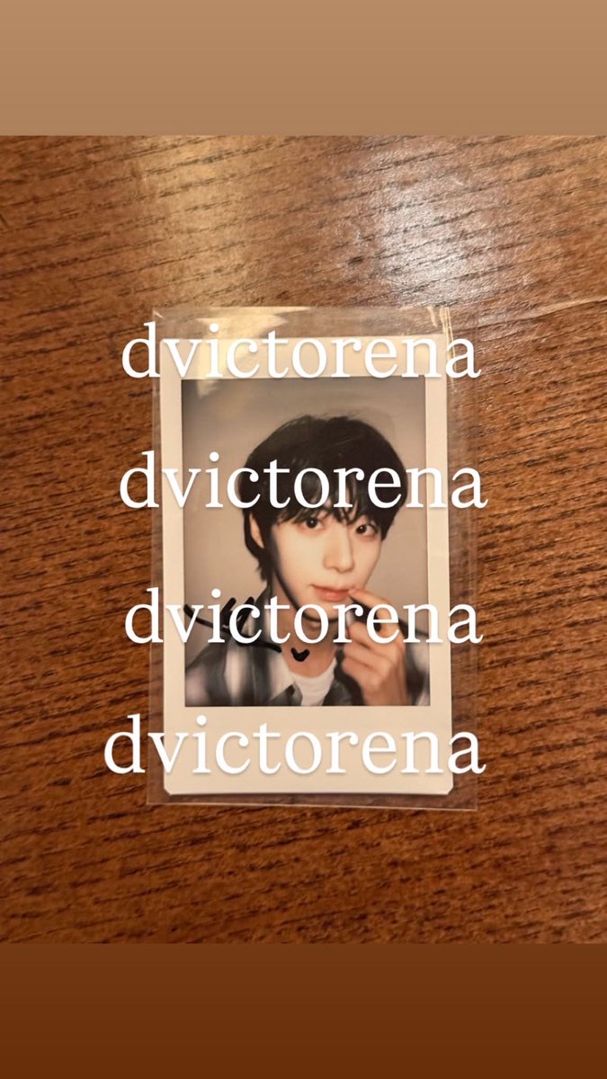 vadiesta18's tweet photo. Hi! Any FOHAs there willing to swap signed Polaroid ni Jeongwoo for Hani? #AHOF #Thefirstspark https://t.co/1PHzK5sbQ8