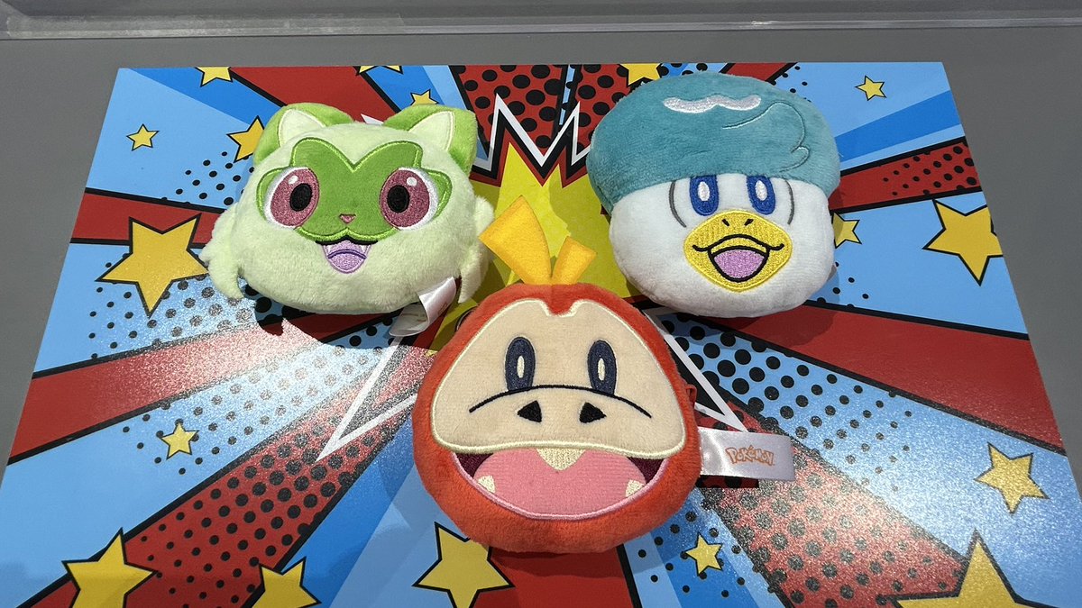 mario_marife's tweet photo. 💛 포켓몬 『페이스 파우치』 판매중! 💛

“좋아하는 포켓몬과 함께하는 특별한 일상!” 

✨ [포켓몬 페이스 파우치]
포켓몬의 얼굴을 그대로 담아낸 폭신폭신한 페이스 파우치로 화장품, 이어폰, 소지품 등 다양한 아이템을 넉넉하게 수납할 수 있는 실용적인 굿즈!
귀여움은 물론 휴대성까지 갖춰
일상, 여행, 학교, 직장 어디서나 포켓몬과 함께할 수 있습니다. 🎒💛

다양한 포켓몬 친구들 중
내 최애 포켓몬을 골라 소장하는 즐거움까지!
포켓몬 팬이라면 더욱 놓칠 수 없는 공식 굿즈입니다. ⚡✨

#포켓몬 #피카츄 #이상해씨 #파이리 #꼬부기 #뜨아거 #꾸왁스 #나오하 #포켓몬굿즈 #페이스파우치 #캐릭터굿즈 #공식굿즈 #마리페