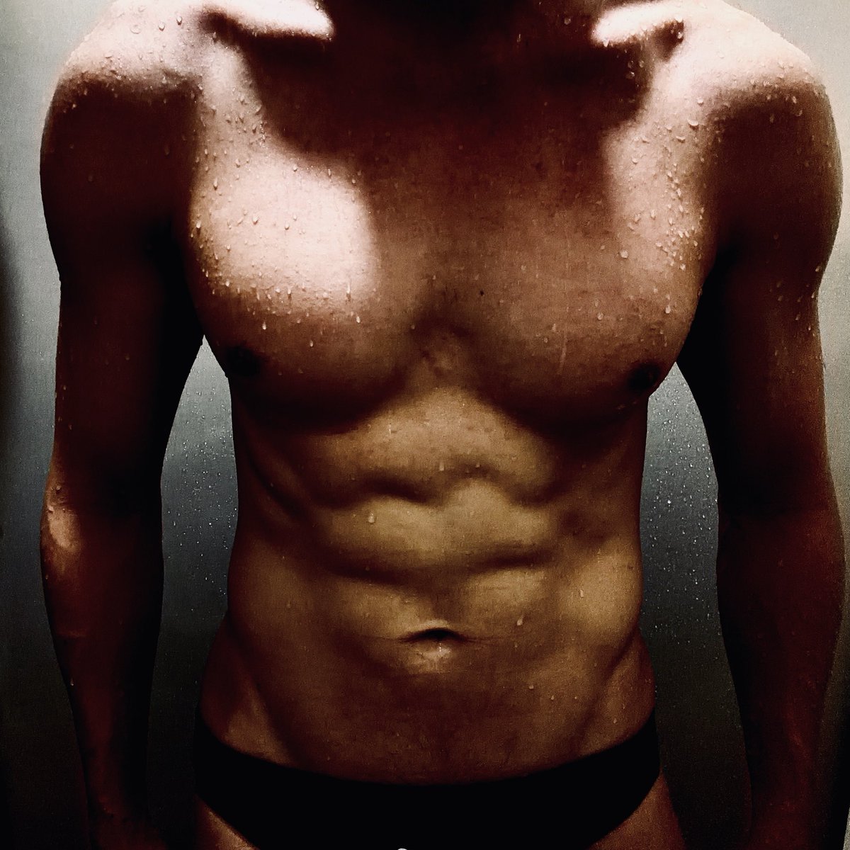 Reubenlfit tweet picture
