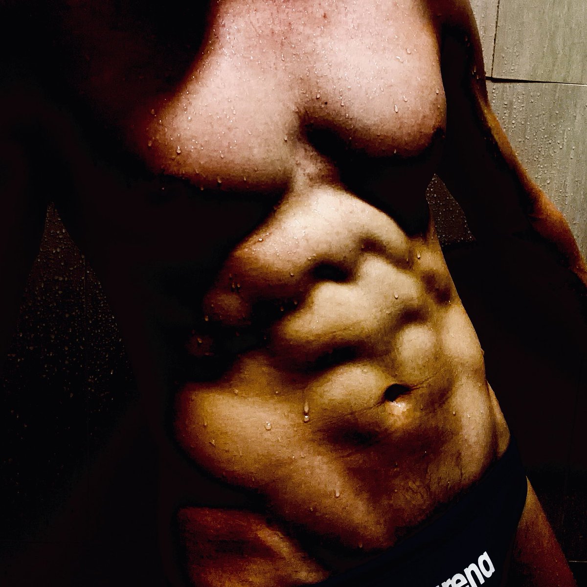 Reubenlfit tweet picture