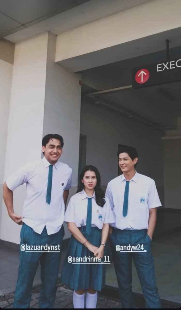 Sitiadwyh12's tweet photo. #SeindahMasaRemaja https://t.co/yhk2aArNfc