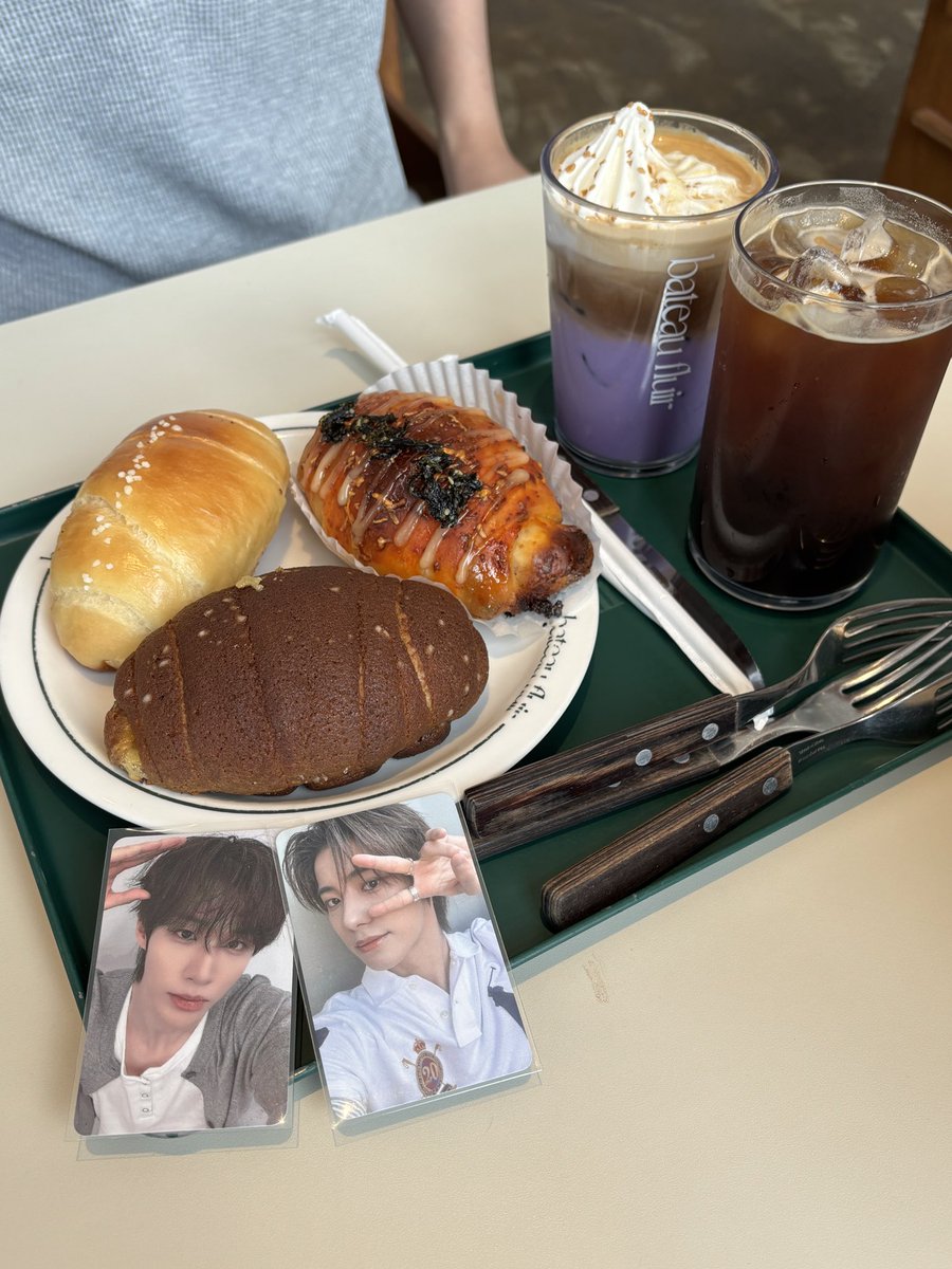 ku9i29's tweet photo. 아 마힛다……….d(^_^o) https://t.co/uQty55VJAv