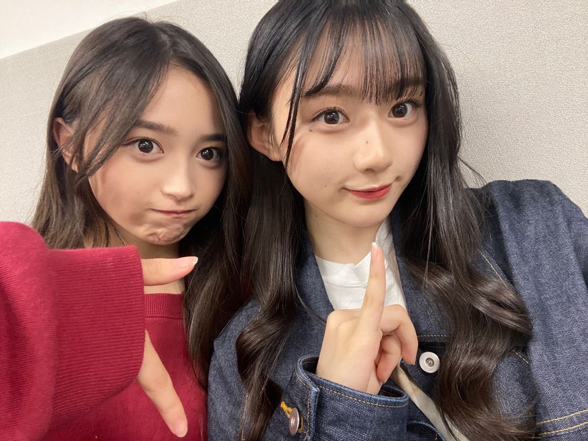 ydjyyg's tweet photo. こんな顔まんが2人寝ていたら🍌シコ確定💓
我慢汁💦出てきたら2人の人中になすり付ける💓
鼻の奥に押し付けたりしながら種生産💓
金玉から種上がってきたら本気でシコって顔に狙いを定めて発射🍌💦
2人のミルクタンクも揉みたいけど別の機会に…💓
顔に発射した種は前髪にも塗りたくってあげるからね💓 https://t.co/8qql4FFMIN