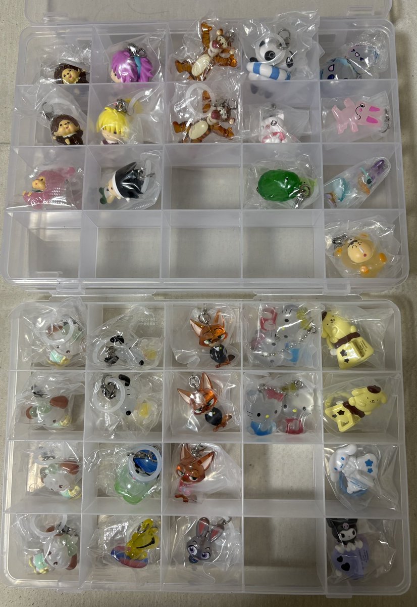 usa83021uin's tweet photo. 【譲渡 交換】 めじるしアクセサリー ガチャ
シュガーバニーズ サンリオ たまごっち マリオ mikko ヨッシー HUNTERHUNTER ちいかわ 呪術廻戦 ズートピア

譲：画像1~4(4枚目はオンライン購入の為、商品受け取り後のお取引🙇‍♀️)

求：リプ欄または買取

郵送にて交換希望📮
お気軽にお声掛けください。 https://t.co/cQ6ZBZxxLw