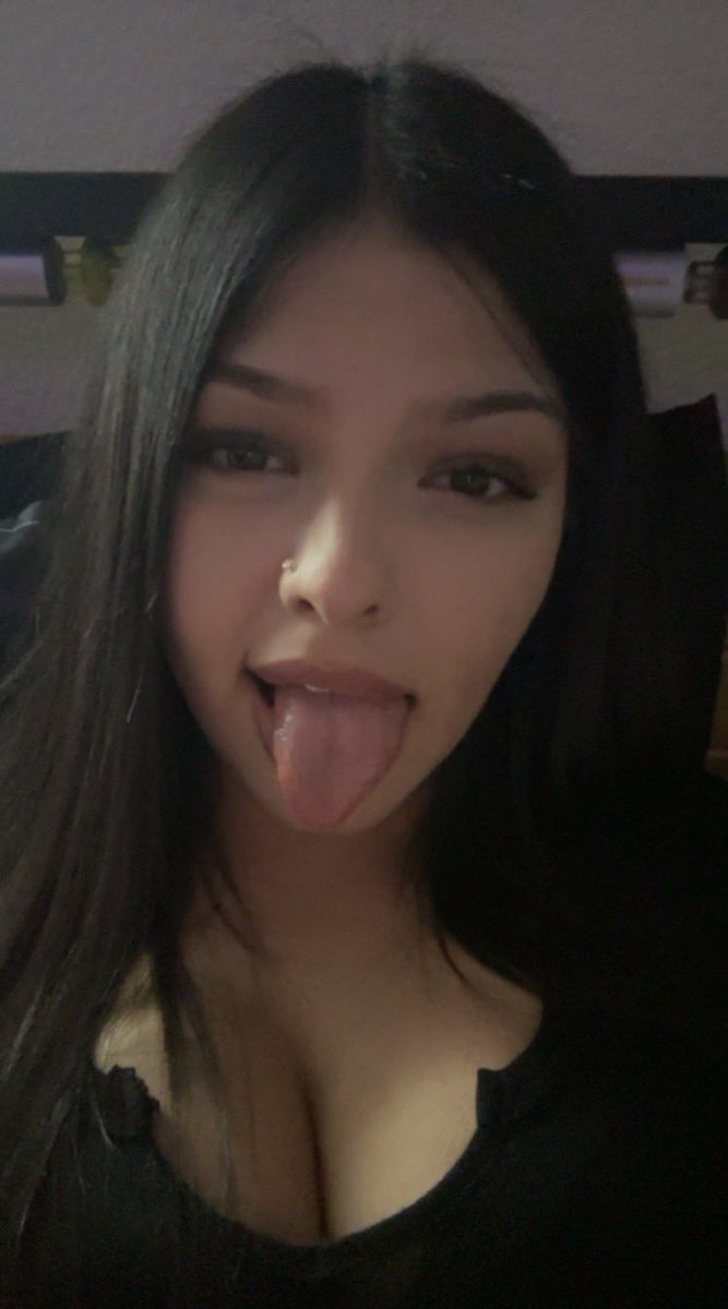 yak_bre tweet media