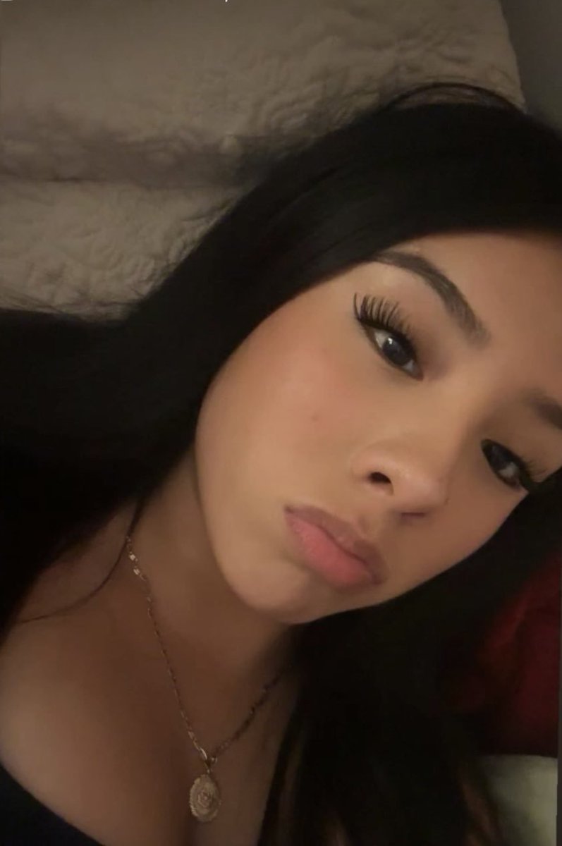 Alexandriap_18's tweet photo. #late #bored https://t.co/ivxi9xO52f