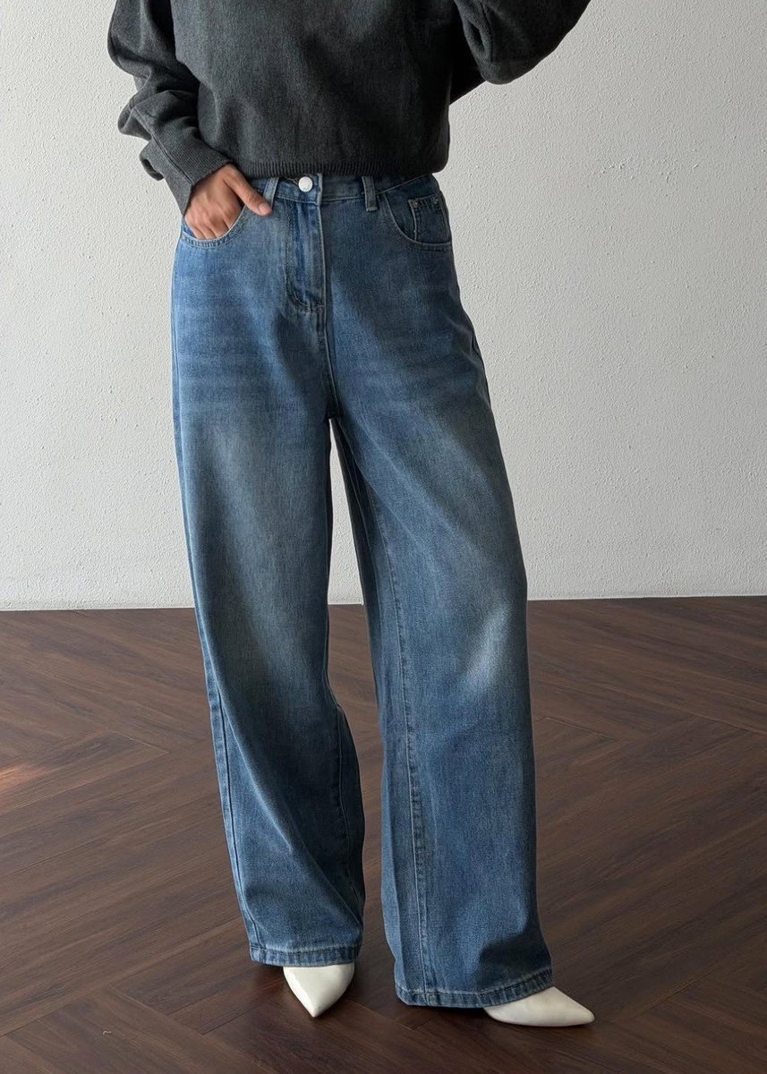 pacikfic's tweet photo. Why are everyday basics looking this good lately? 😭🤍
Basic pieces yang selalu kepake, gampang di-mix &amp; match, dan cocok buat berbagai occasion. https://t.co/waHWP2pvko