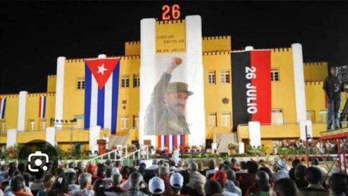 DarvelisCarrac4's tweet photo. El Asalto al Cuartel Moncada, en Santiago de Cuba, , fue una acción armada realizada el #26DeJulio de 1953 por miembros del Partido Ortodoxo dirigidos por #FidelCastro con el fin de derrocar al dictador Fulgencio Batista. #CubaEstáFirme #CubaViveEnSuHistoria https://t.co/5buM4oYC7C