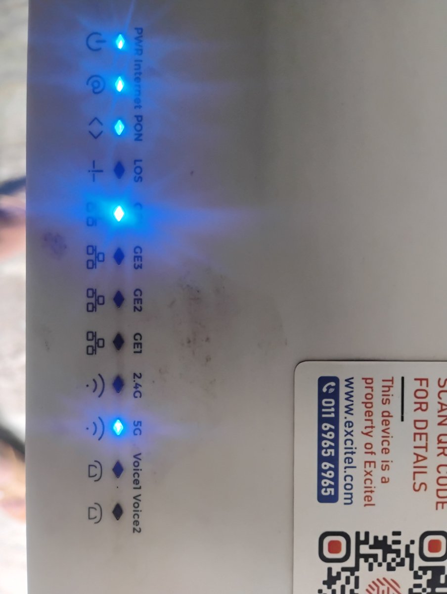 Rahulbhoj07's tweet photo. @excitel_rocks Still not getting 2.4g connection. Attached image for your reference. Please note I need 2.4 g network as early as possible. https://t.co/IUYehZ11gx