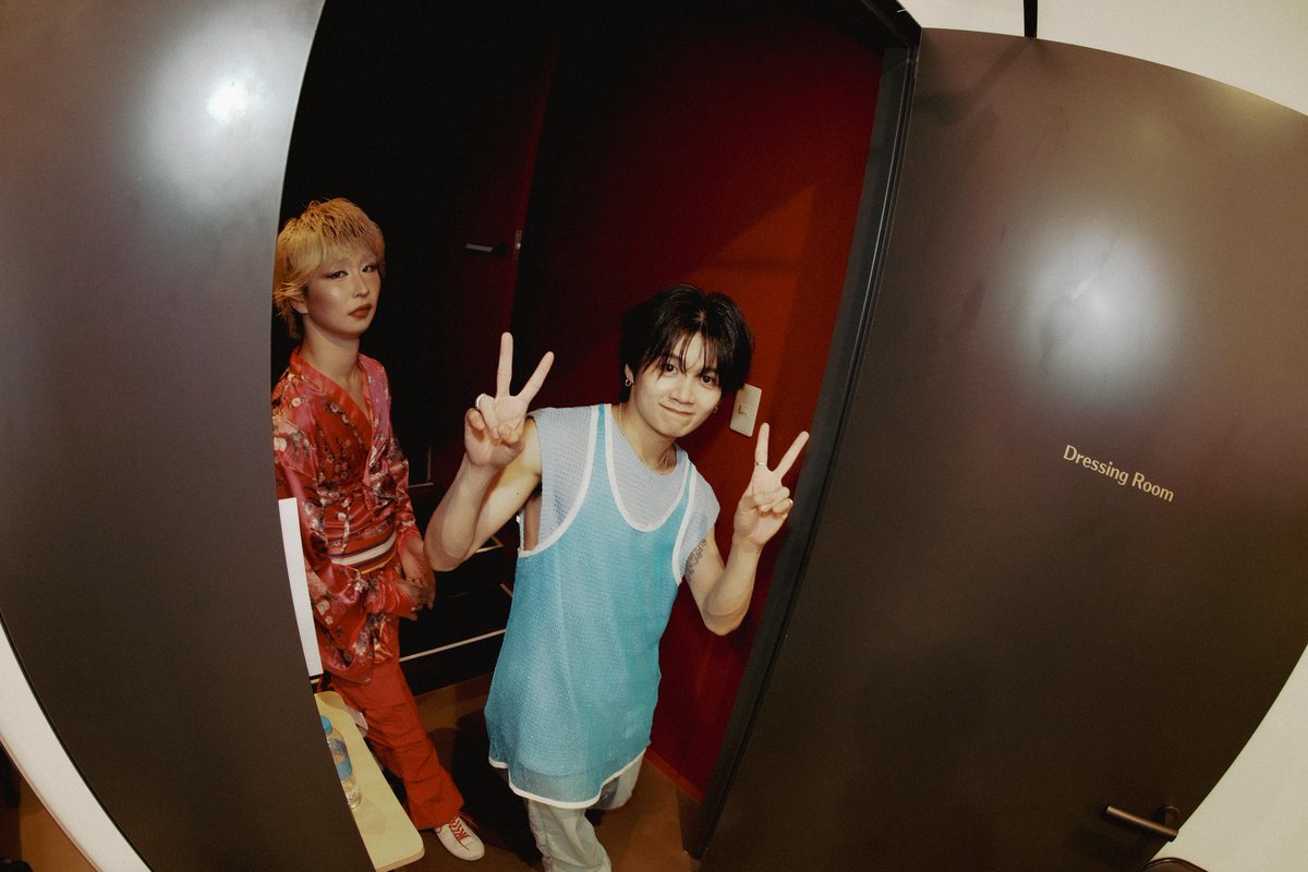 crazymuscle_jp's tweet photo. 【CRAZY FRAME｜OFF SHOT #04】

大道具は、マッチョたち。

《開催中！》7/23(木)〜26(日) 全10公演 
日本最大級の筋肉エンターテインメントショー。

🔥本日、いよいよ公演最終日🔥
📍座・グラン東京（東京・新橋）

🎫16時公演、まもなく開演！
当日券は残りわずか！
会場受付にて現地決済のみでご購入いただけます。

※20時公演は完売いたしました。
※公式サイトからはご購入いただけません。

@takapon_jp