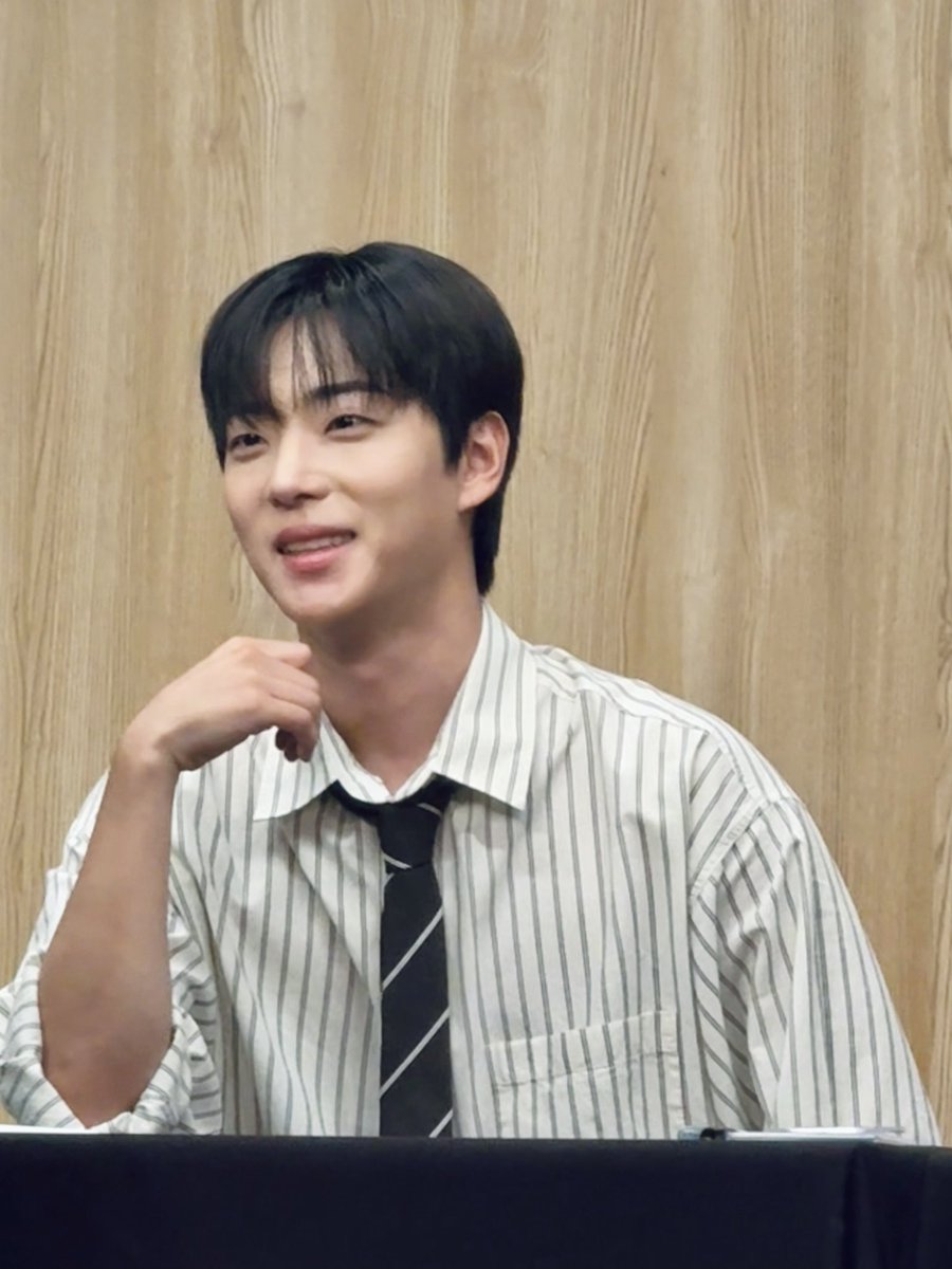 iwanttal_k's tweet photo. 덮머...????    응...???????????? https://t.co/koBgkU6dIJ