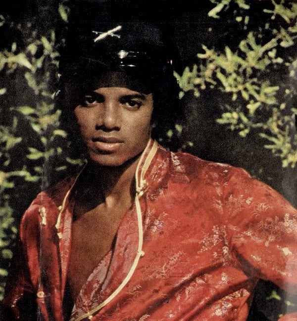 deby tweet media