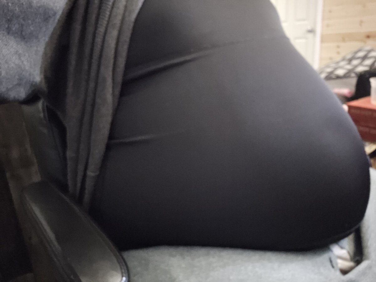 SuperGuy983's tweet photo. Ouughh... eating far too much tonight
Like this post if you want me to eat even more~ https://t.co/2eLxvASpzv