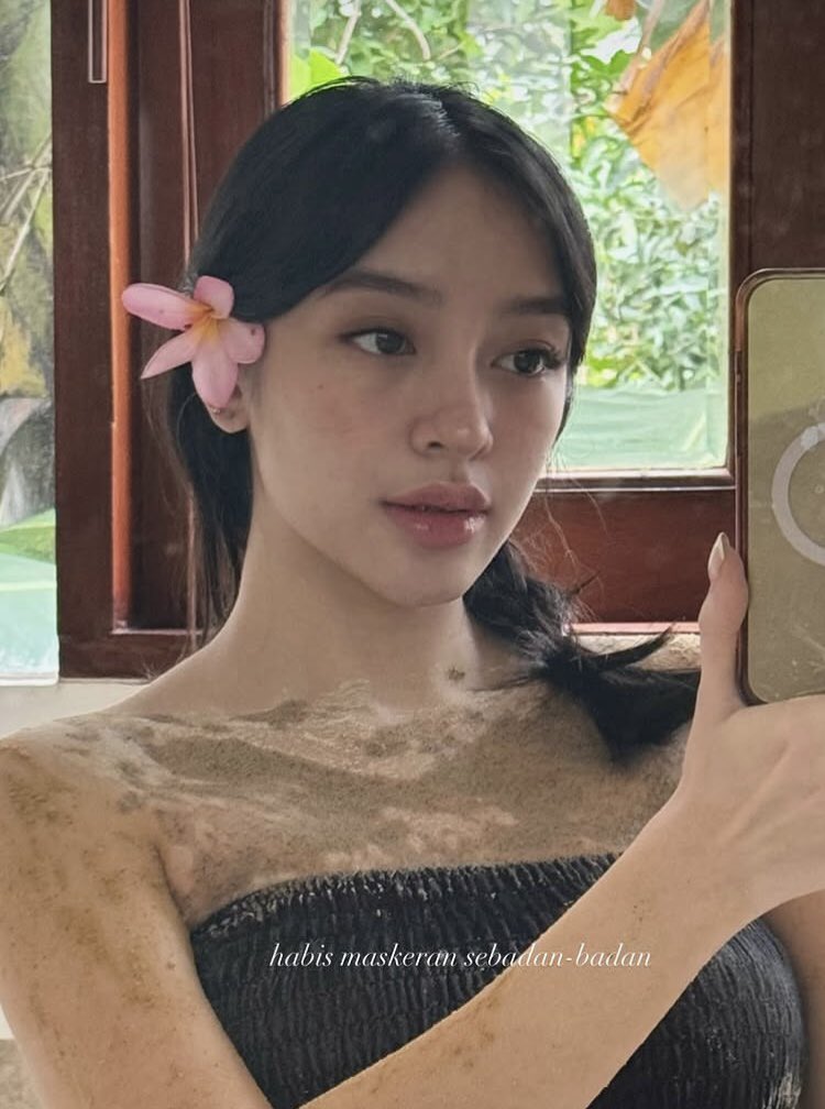 racunbyraa's tweet photo. Tips kulit cantik ala mamah Amanda Zahra💐🎀
thread~ https://t.co/GRpQOrAxgv