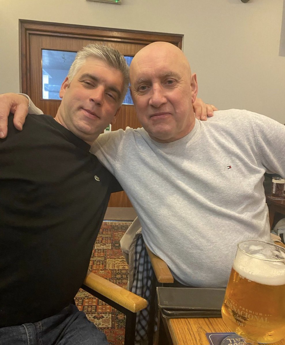 Micky_P_60's tweet photo. And just like that I'm the proud dad of a 40 year old. How the fvck did that happen? Happy Birthday Lee. My Pompey wingman. Enjoy your holiday and see you on the train to West Ham. Love ya. PUP 💙 https://t.co/8gy8KaiUNM