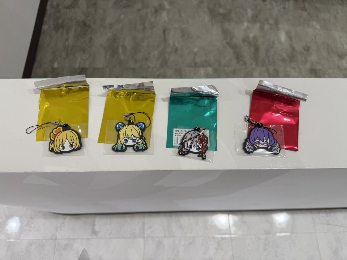 ronene_rn's tweet photo. ポッピンヒーローズ ラバーストラップ交換募集です！

【譲】　
ルルカ、アリス、うら

【求】
きらら＞ボイド＞GBG＞ぶれどら＞テスラ

現地高崎での交換希望です！
お気軽にお声がけください🙇‍♂️🙇‍♀️

#コンパスグッズ交換
#コンパス交換 https://t.co/udPISjoRKu