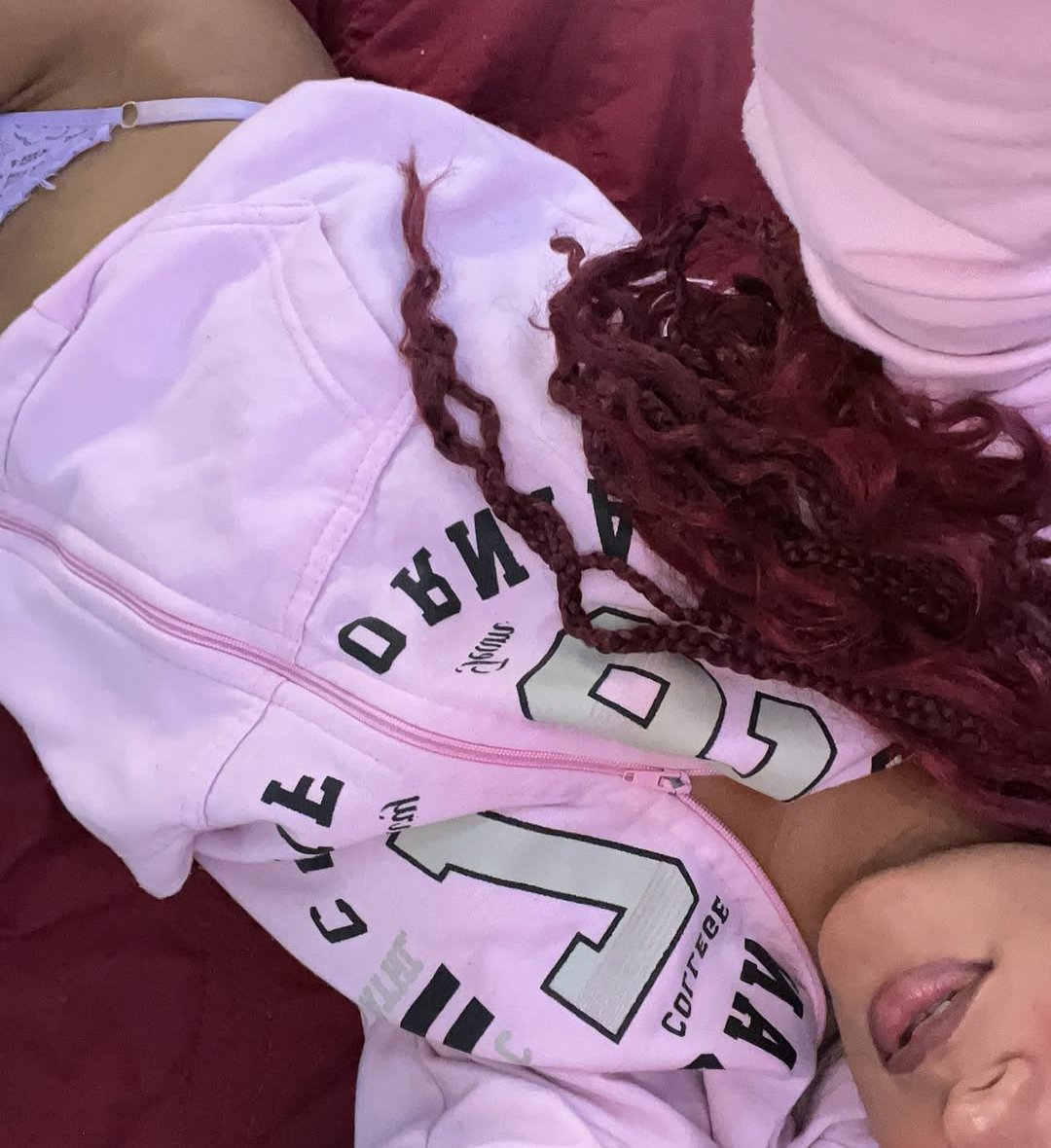 cris60647's tweet photo. ✨🌶️

#DM #contenidopremium #exclusivo #privado #latinos #onlyFansModel #ContenidoVIP #HotContent #VideosPremium #usaxparl https://t.co/XktSnu2YHv