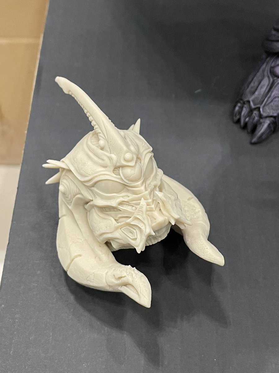 macky_2019's tweet photo. 樋口元��（兜工房）WF5-10-13 
ガイバーゾアノイド　展示
#ガイバー
#ワンフェス https://t.co/u4aHfSJ9DA