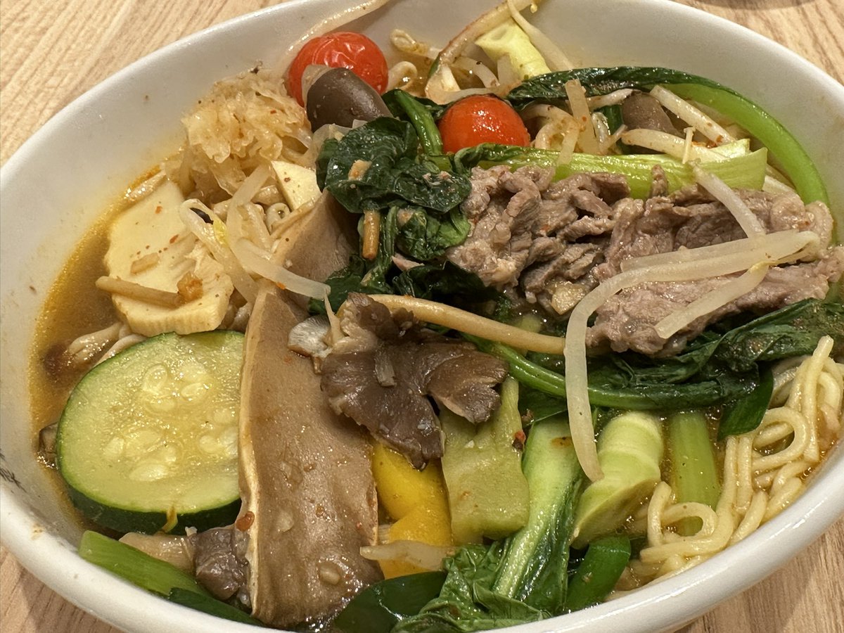 sleepym66's tweet photo. 毎度、具の七割強がキノコで構成されてしまう
カプサイシンパワーは毎日食べないと期待出来ないのが残念
#麻辣湯 https://t.co/6aXuMipzoS
