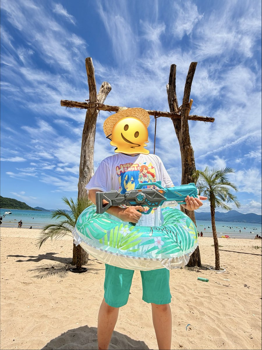 nyamaru03's tweet photo. 夏だ☀️海だ🌊
はしゃいでます(((っ･ω･)っ https://t.co/UYRuy8g448