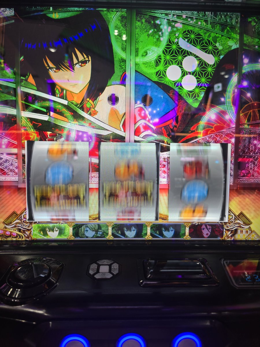 Spm_play's tweet photo. ゴエモン花火だいすき。
まず、ドウセツおらんか確認しちゃう。
ドウセツ一番くるけど、一番何もできん。 https://t.co/Hb0QbDy3J8