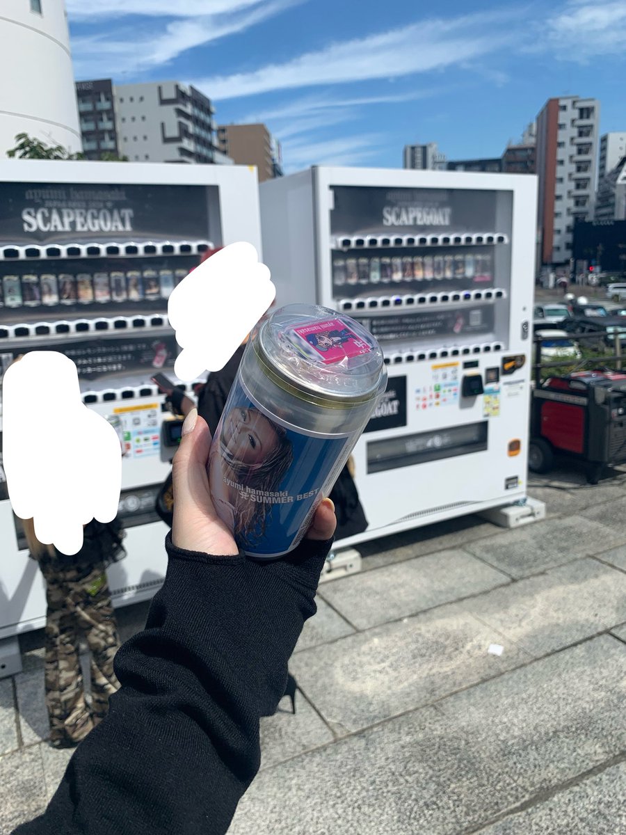 ta_1002pm's tweet photo. 会場限定アクキー買えんかったけどあゆ缶当たりで嬉しい♡ https://t.co/EJJXLSaAuu
