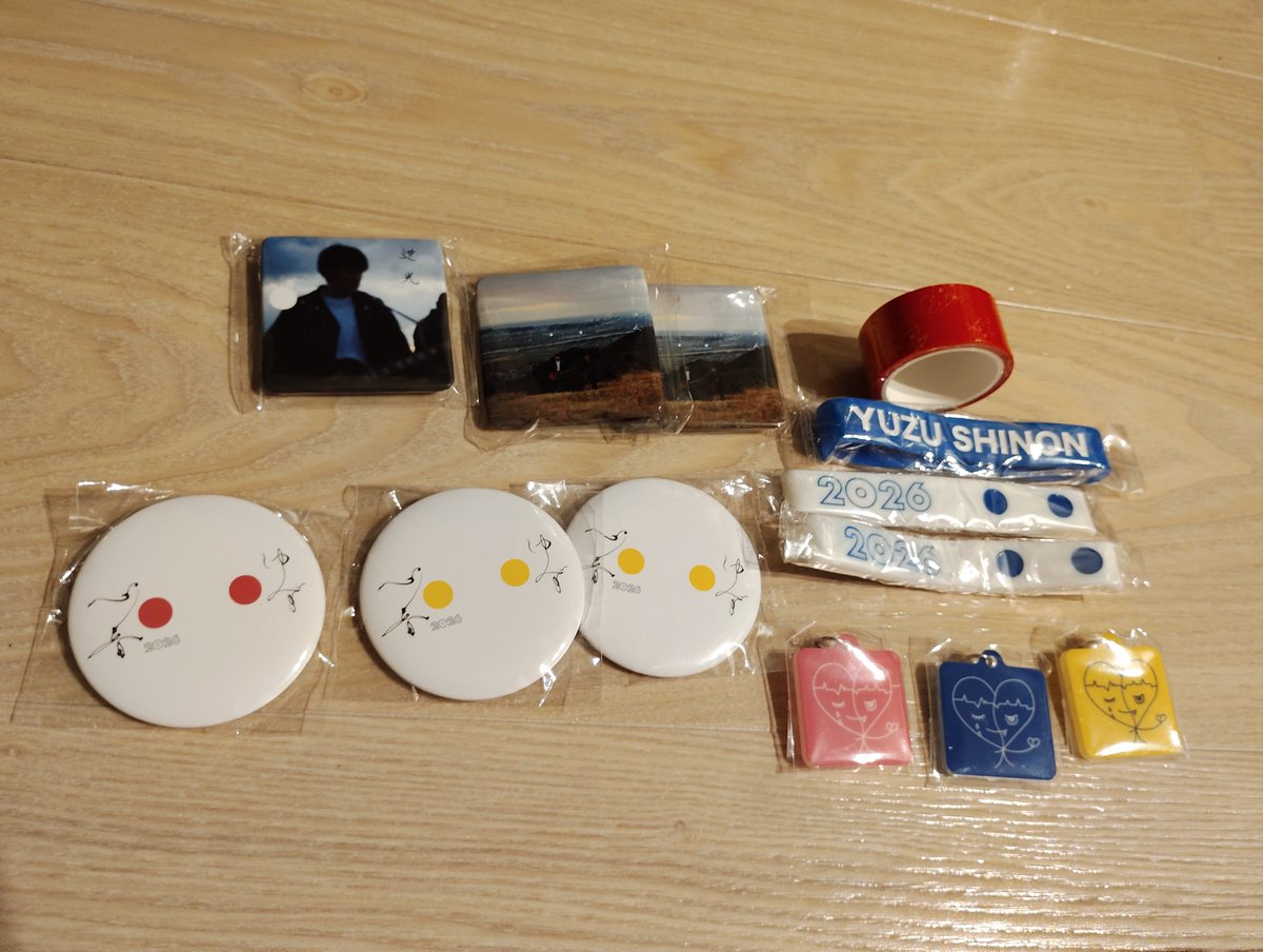 motoki_77's tweet photo. ゆずガチャ交換お願いいたします鹵

譲:1、2、3枚目
求:ま、いっかステッカー(3枚)、日替わりキーホルダー7/25、26

1枚目のものは定価でのお譲りも可能です。
2、3枚目のものは交換のみでお願いします。

本日、手渡し希望で開場時間頃に現地到着予定です。
検索からでもお気軽にお声掛けください☺ https://t.co/HsdTaEO9wk