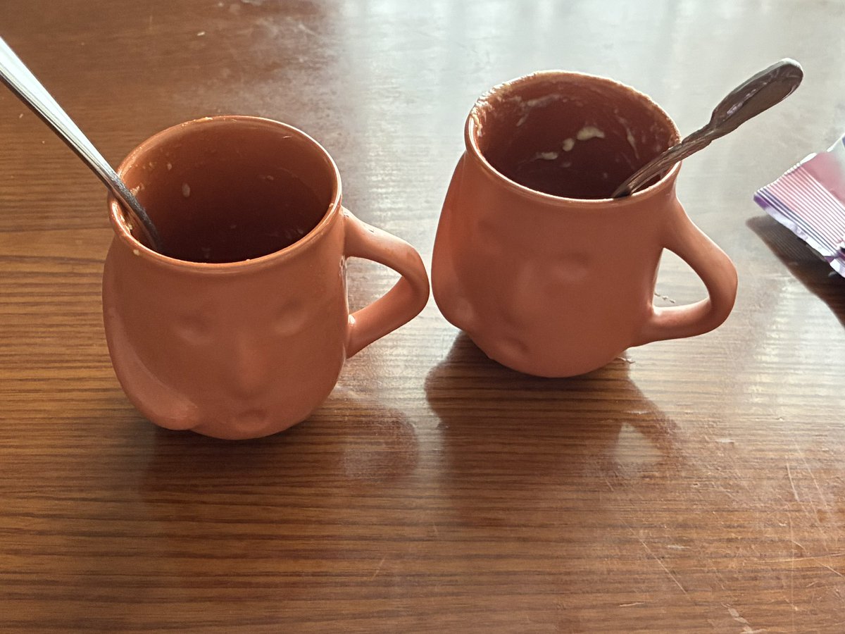 nun11156's tweet photo. ハニワプリン美味しかったー！！！
パパはあんまり美味しいとか言ってくれないし、いつもまぁまぁしか言わないのに、今回のプリンは美味しいって言ってくれた！！！！！🥺🥺
高いけど買って良かった…
いつか、限定デザイン買ってみたい… https://t.co/eTrsROcbml
