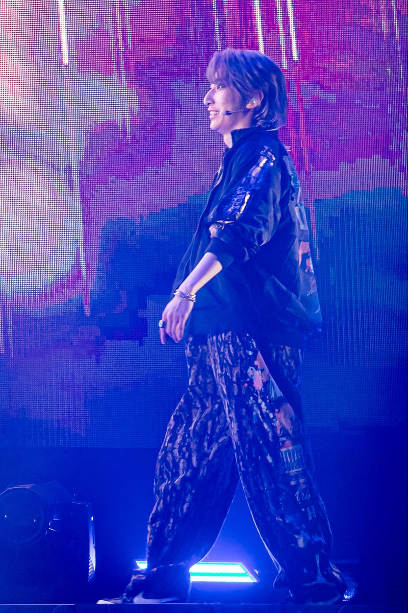 Honokarin___'s tweet photo. 7/24 マチネ 会員限定公演 📸 写真
《Division Jam Tour》vol.3
 #ヒプステ 有馬正弦     actor 福澤侑

笑っている有馬くんを激写したのですがこれはなんで笑ってるんですか？？？ https://t.co/UNKEyCclIc