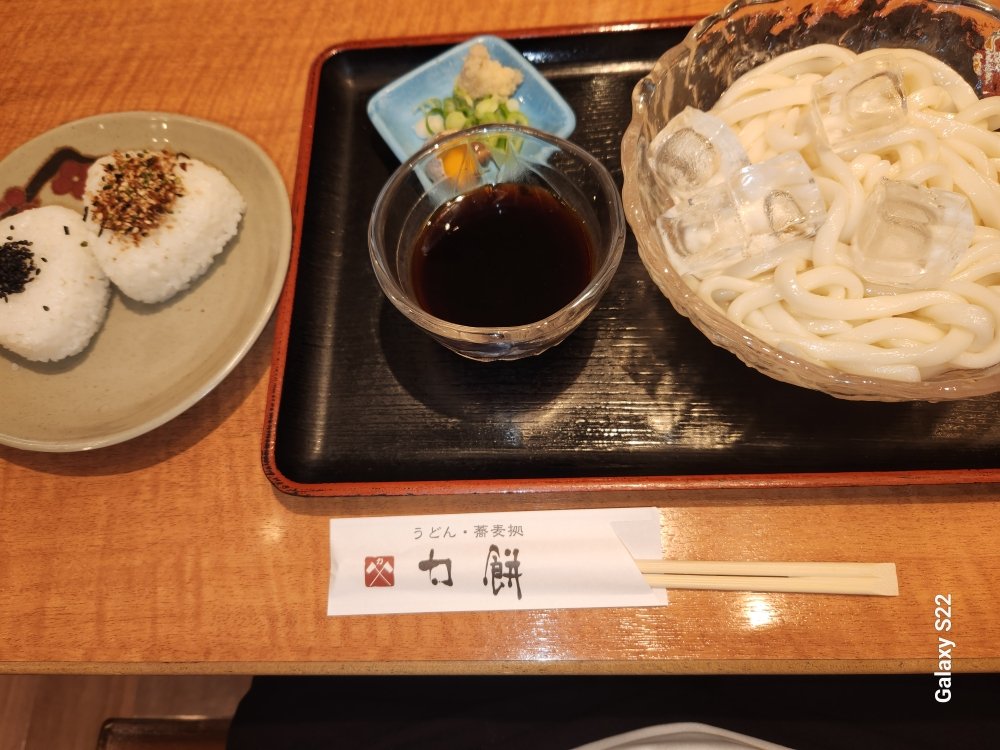 seika2254's tweet photo. 今日の昼、力餅 https://t.co/JsaOAR1HeW