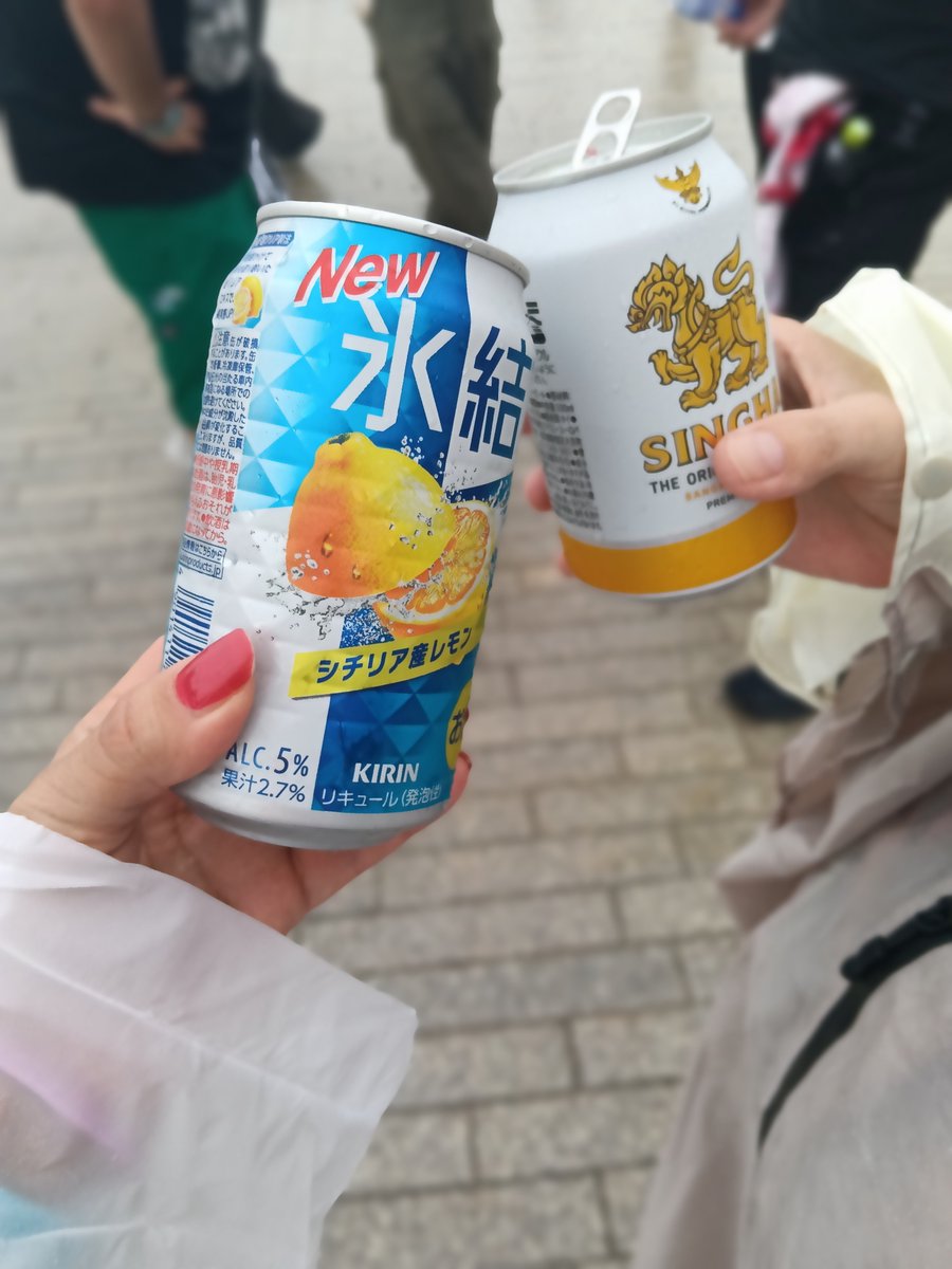 arare557188's tweet photo. 別のフォロワーさんと乾杯できたー☺

#ムロフェス https://t.co/9uPz7t2wEG