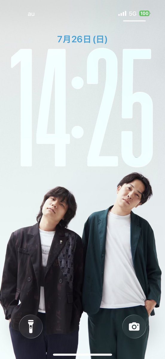 Miyuki_Over's tweet photo. 推しをロック画面にしたら、画面付ける度に首傾げてくるからかわいい https://t.co/ehKfFMWEG8