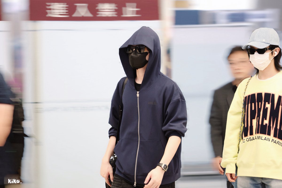 kikoccoTo's tweet photo. 🐬

0726 GMP✈️

#CHENLE #천러  #辰乐 #チョンロ
#NCTDREAM #NCT https://t.co/7q9p0pCqQI