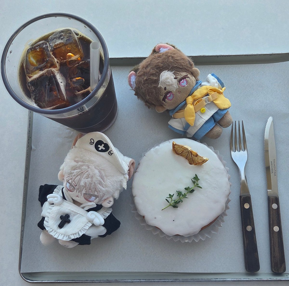 Bbyulx's tweet photo. 오늘은 카페에 왔어요~(๑ - ̫ • )♡♬ https://t.co/lBPg3UuERp
