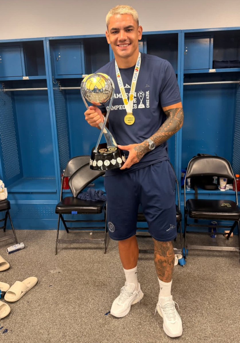 SoydelAzul's tweet photo. El Toro! 🏆🥇 https://t.co/YPxFiRecyS