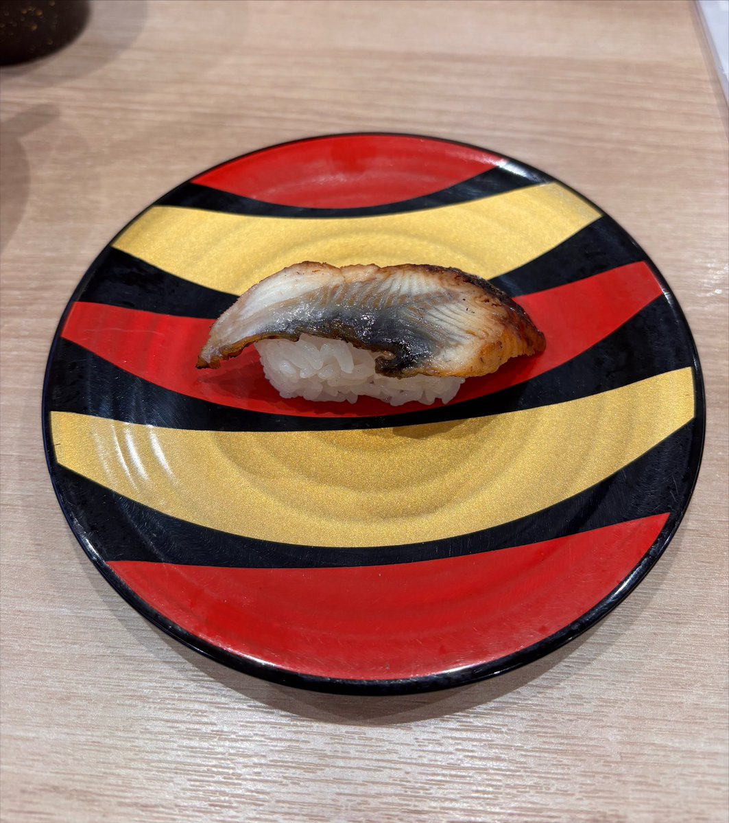 fuki1117's tweet photo. 本日、土用の丑の日。ということで、ご馳走様でした！！🍣ヽ(･o･ヽ) !!
ここのコーンが一番好きかもしれない。さすが感動コーンという名前なだけあります。桃の杏仁豆腐も美味しかったです。しかし店内が寒すぎたので、雨天時は、エアコンの設定温度のご確認をよろしくお願いいたします！！ https://t.co/XU0JABf0Fz
