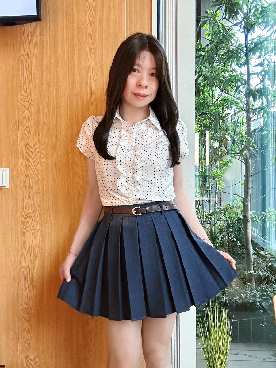 yuko2049's tweet photo. 皆さま
こんにちは
素敵な場所を見つけて調子に乗っちゃった人です🙇

炎天下の日曜日いかがお過ごしでしょうか
わたしと一緒にゆったりノ〜ンビリして充実した週末をお過ごしくださいませ💕 https://t.co/CDrxF9Hqu5